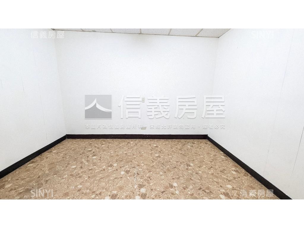 英專路低總價３房房屋室內格局與周邊環境