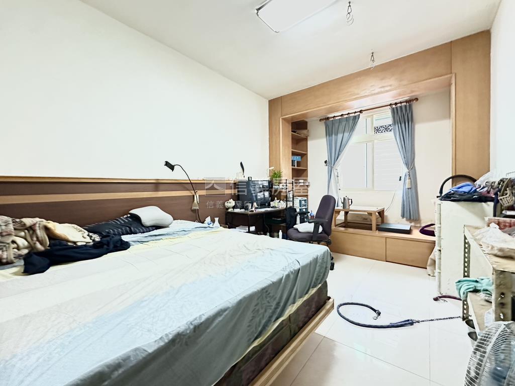 頂溪邊間二樓房屋室內格局與周邊環境