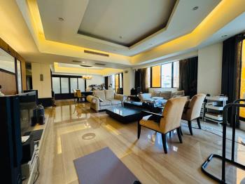 中悅霸氣磅礴五房豪宅