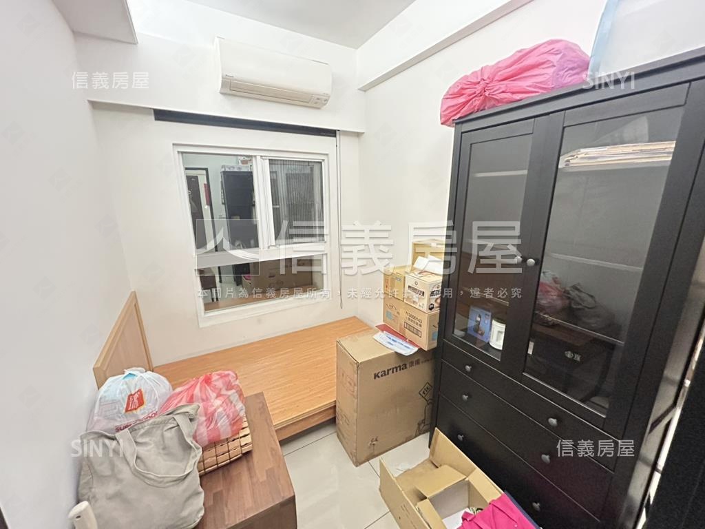 雙捷高樓質感豪邸平面車位房屋室內格局與周邊環境