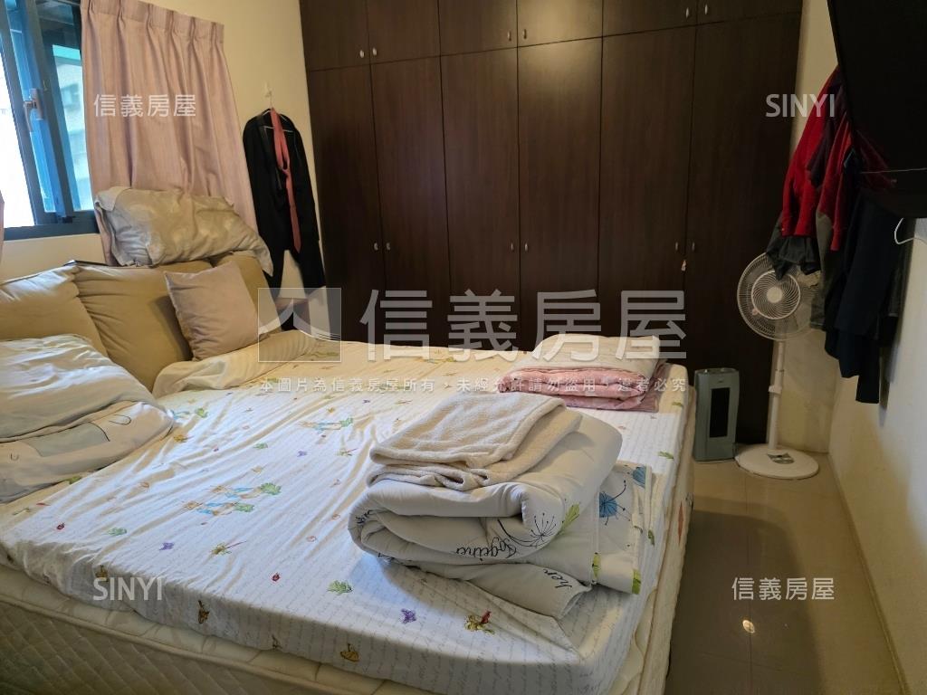 海誓山盟大四房坡平車位房屋室內格局與周邊環境