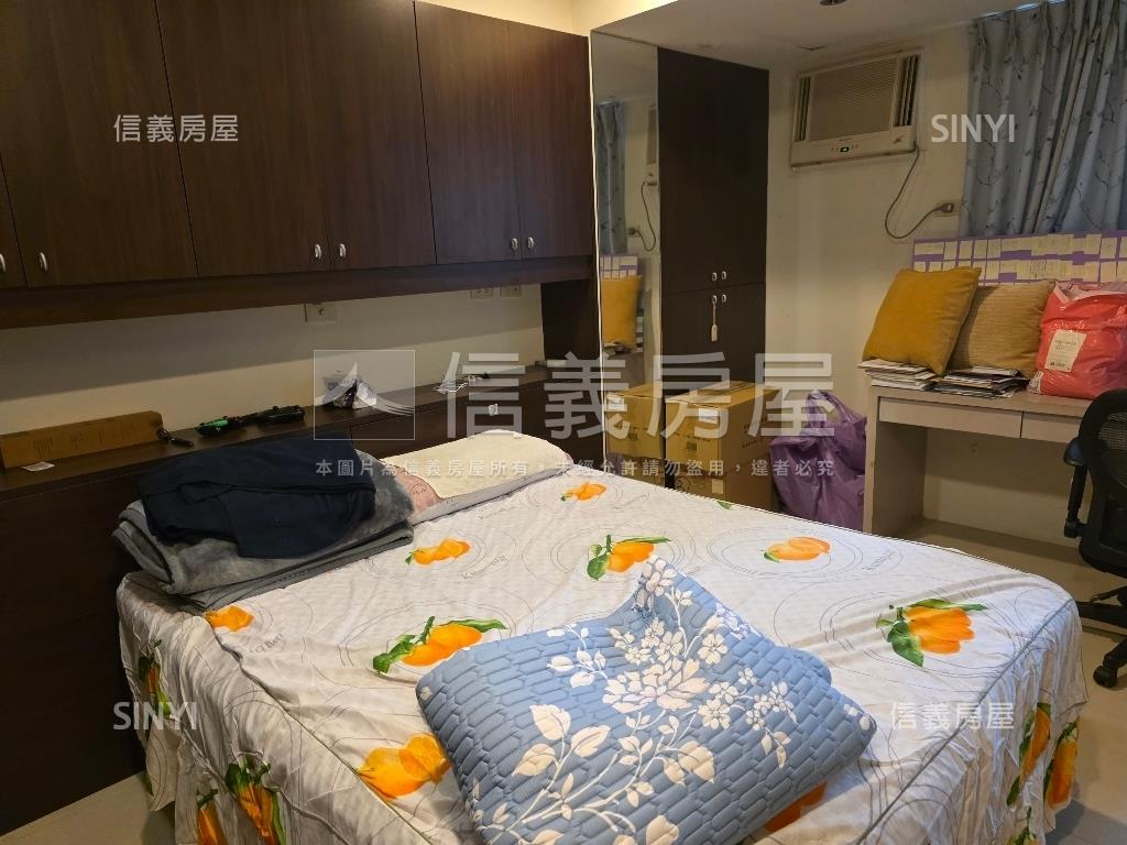 海誓山盟大四房坡平車位房屋室內格局與周邊環境