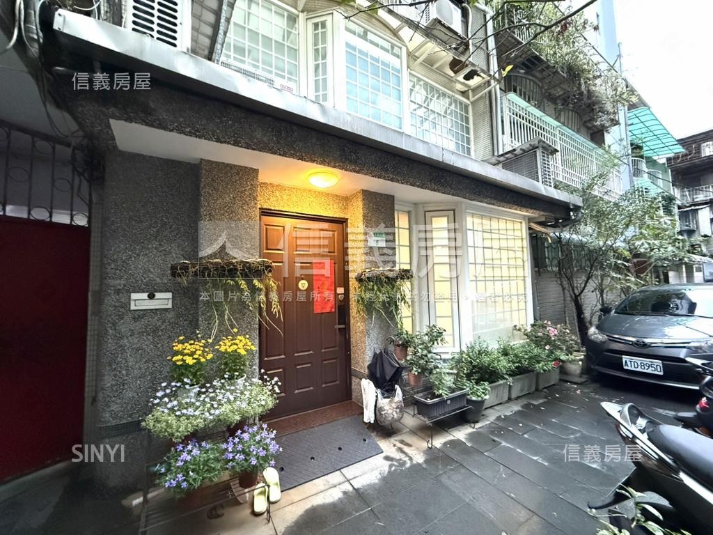 天母靜巷美麗一樓房屋室內格局與周邊環境