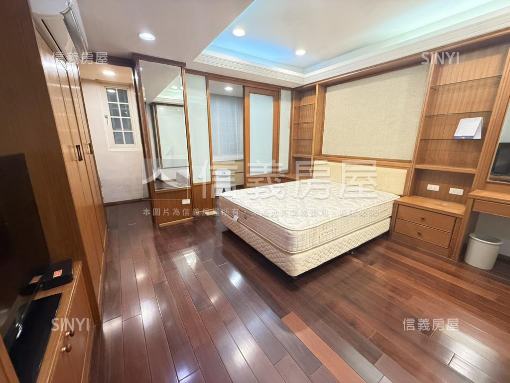 天母靜巷美麗一樓房屋室內格局與周邊環境