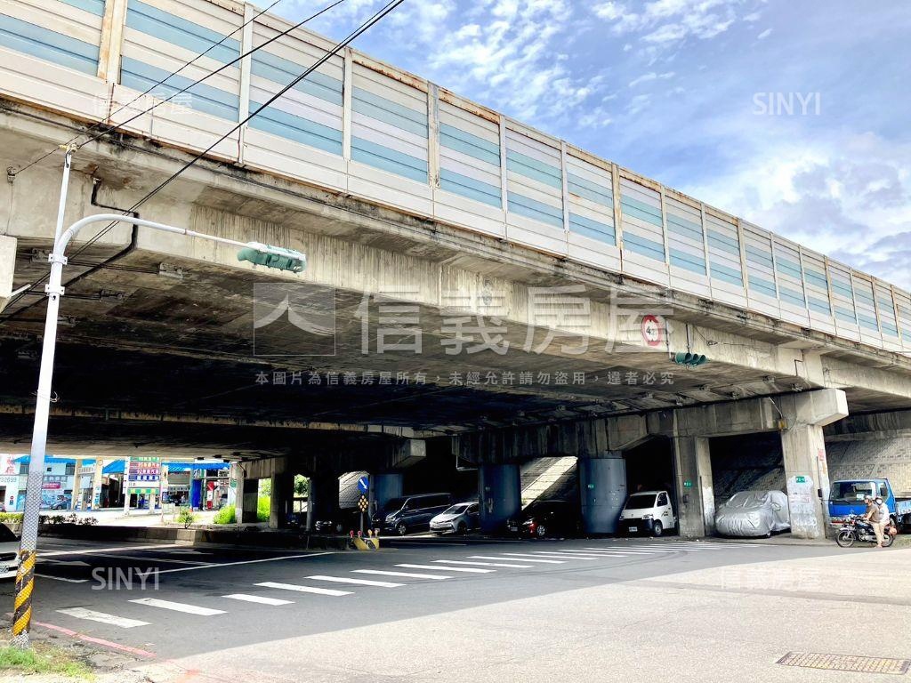 近矽品活路活巷透天房屋室內格局與周邊環境