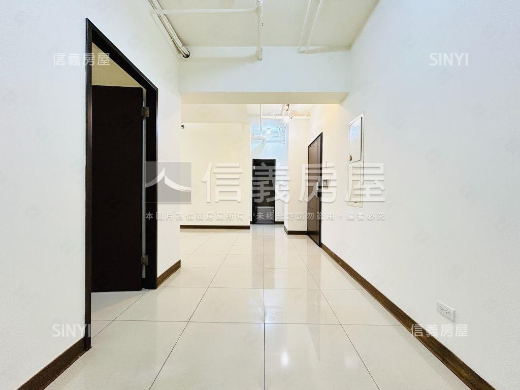 【宏盛】新世界兩房兩衛房屋室內格局與周邊環境