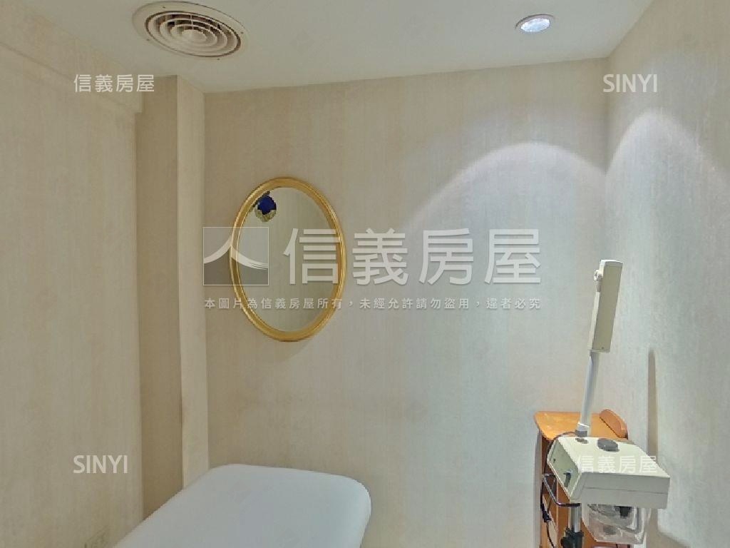 ＮＥＷ東區正２１６巷店辦房屋室內格局與周邊環境