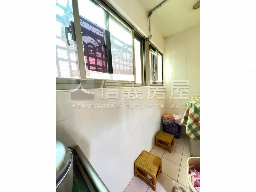 永安捷運高樓採光通風兩房房屋室內格局與周邊環境