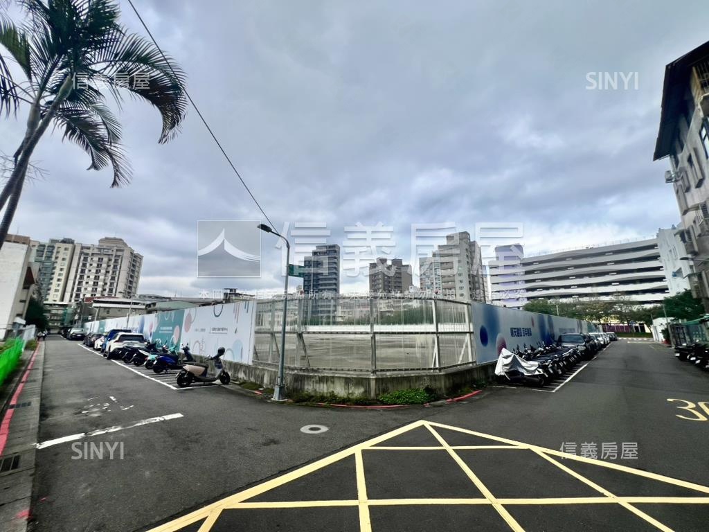 滿庭芳稀有邊間３房房屋室內格局與周邊環境