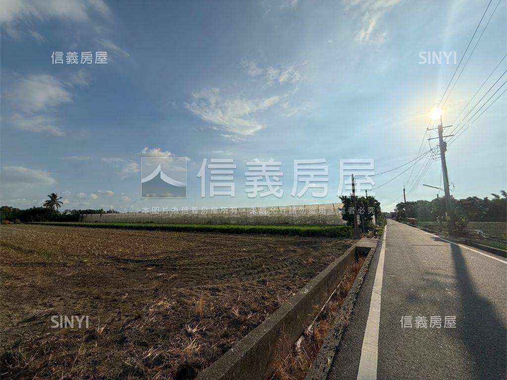 雲林虎尾台大旁千坪土地房屋室內格局與周邊環境