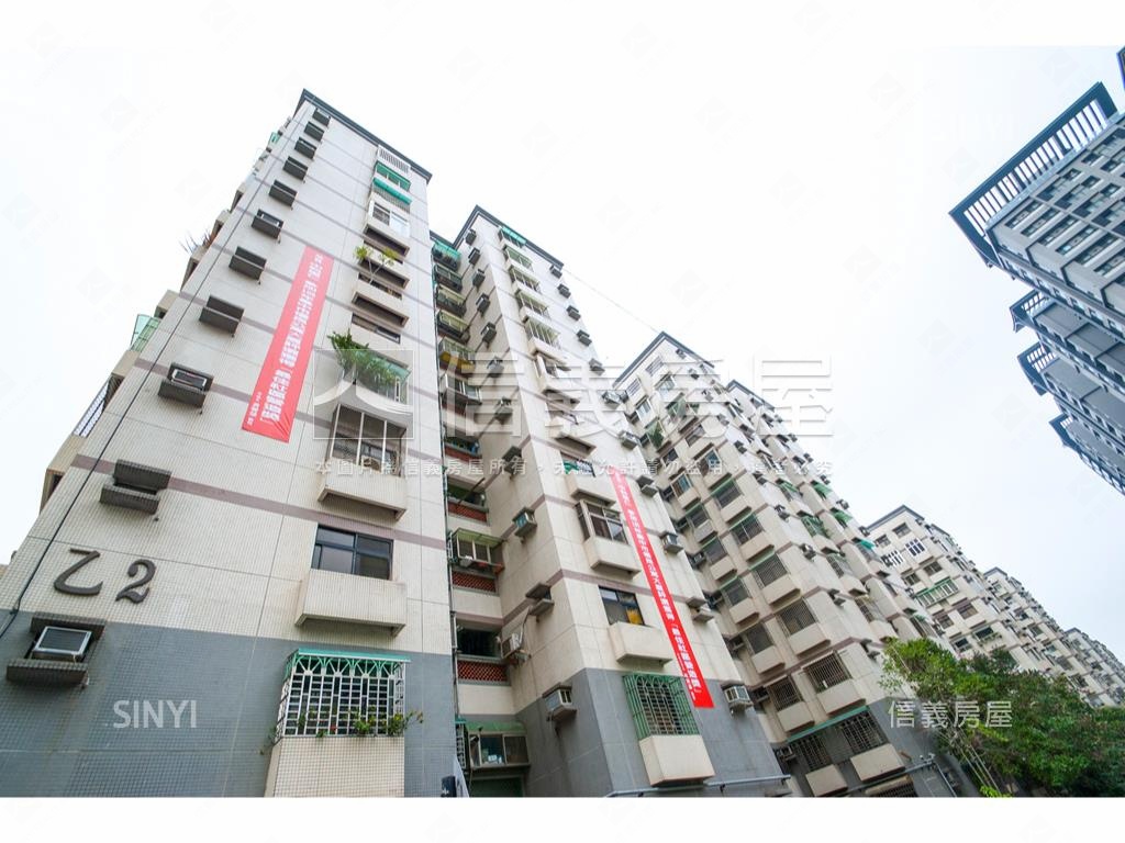 國安國宅中高樓大四房房屋室內格局與周邊環境