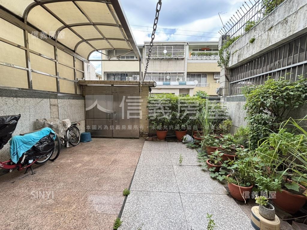 兒童公園孝親別墅房屋室內格局與周邊環境
