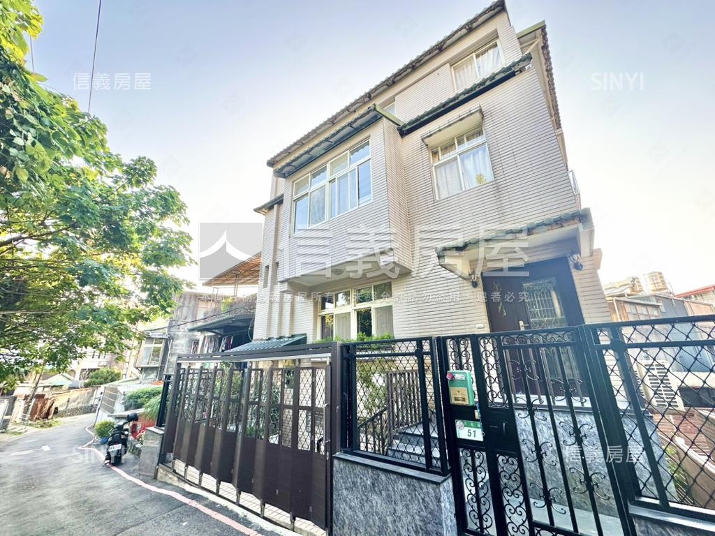 大屯路３樓美寓大空間房屋室內格局與周邊環境