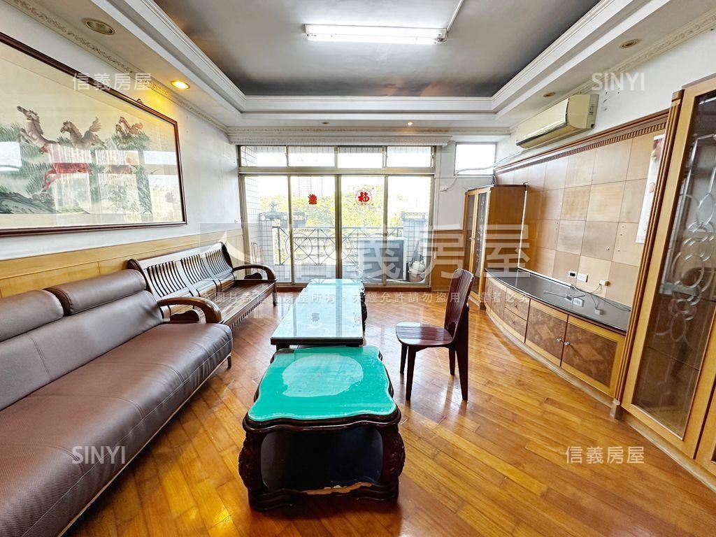 眺望農十六綠景三房平車房屋室內格局與周邊環境