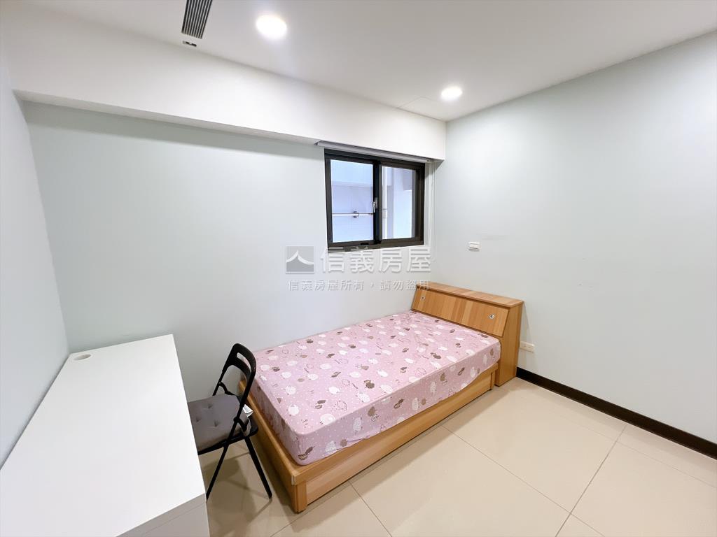 上品匯稀有三房車位房屋室內格局與周邊環境