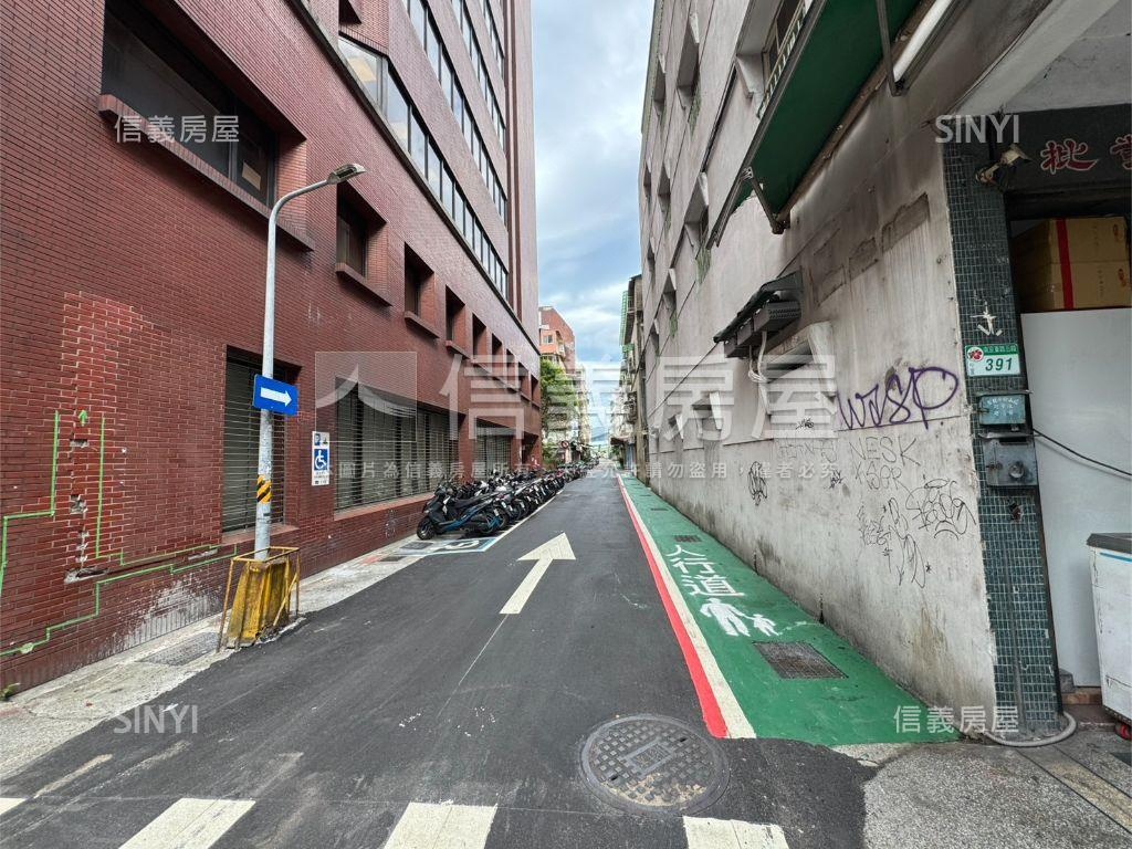 南京商務子母大車位房屋室內格局與周邊環境