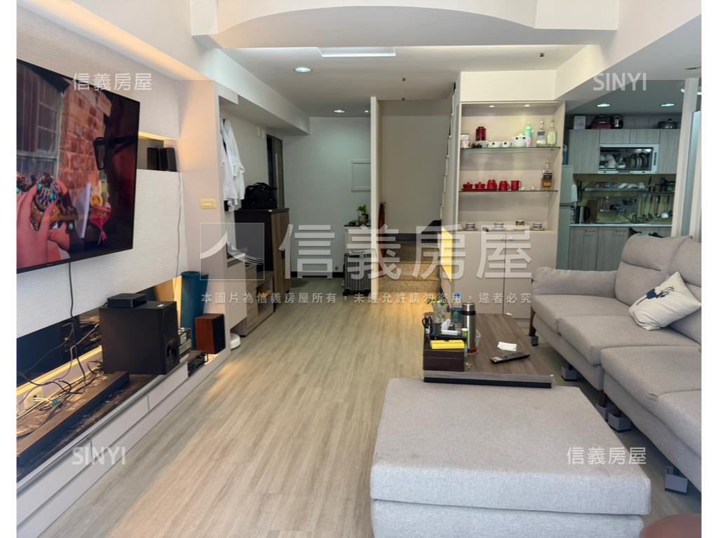 郡平路３＋１房平車房屋室內格局與周邊環境