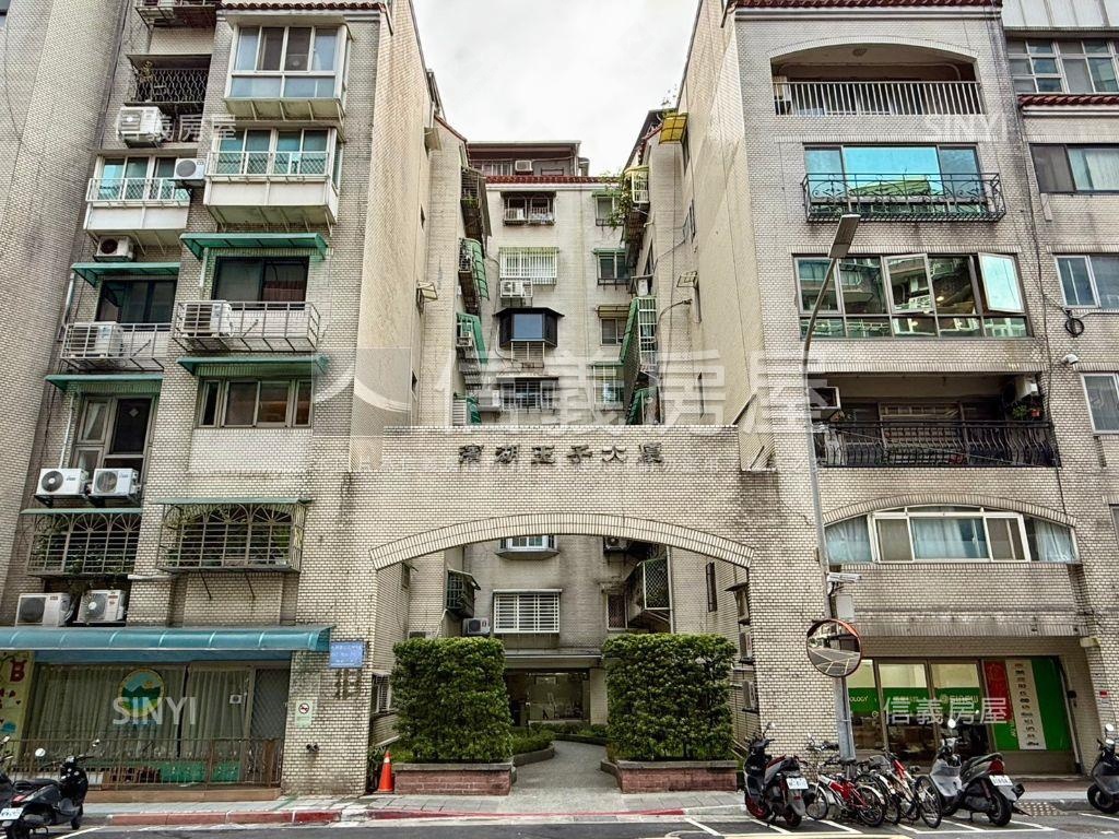近文德站濱湖三房成家大戶房屋室內格局與周邊環境