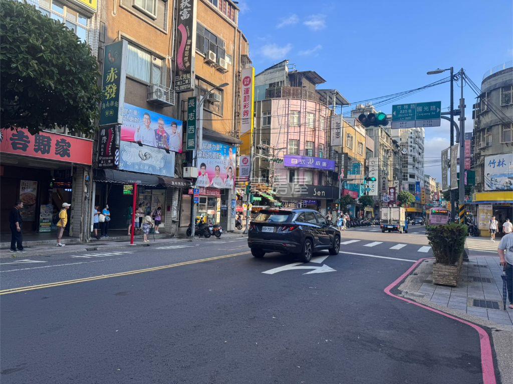 永和｜面寬遼闊稀有壹樓房屋室內格局與周邊環境