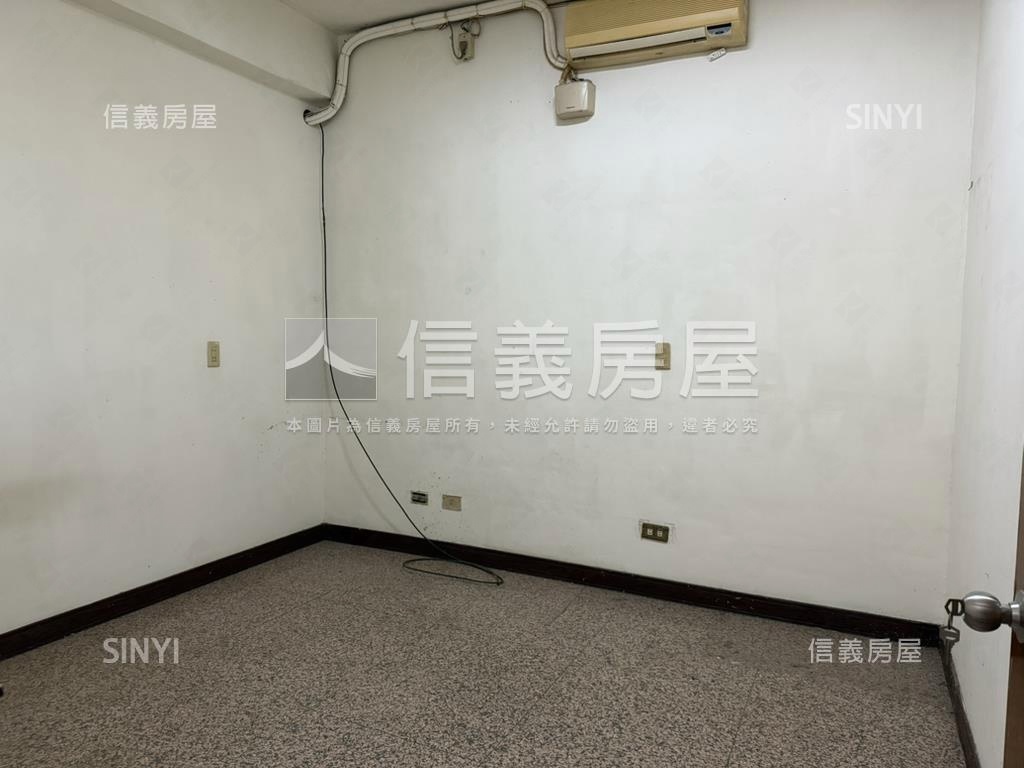 金蛇繞福低總價公寓四樓房屋室內格局與周邊環境