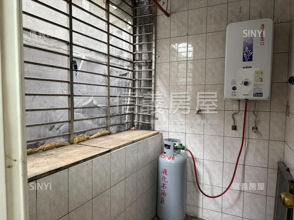 金蛇繞福低總價公寓四樓房屋室內格局與周邊環境