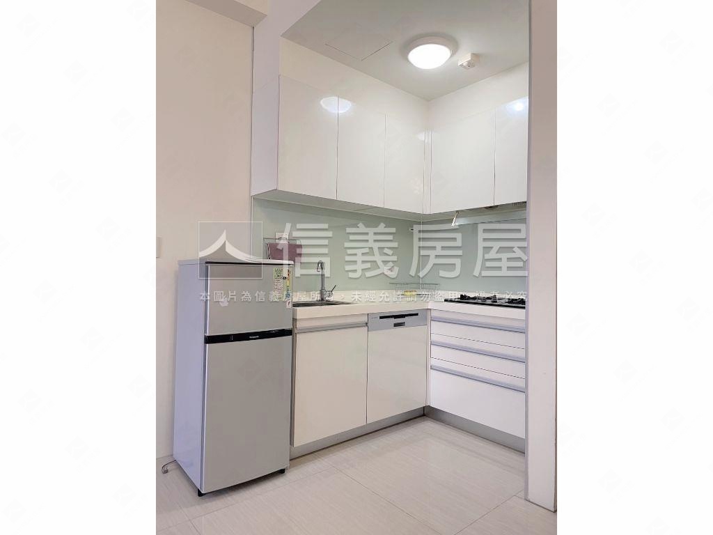 成功太睿一格採光視野兩房房屋室內格局與周邊環境