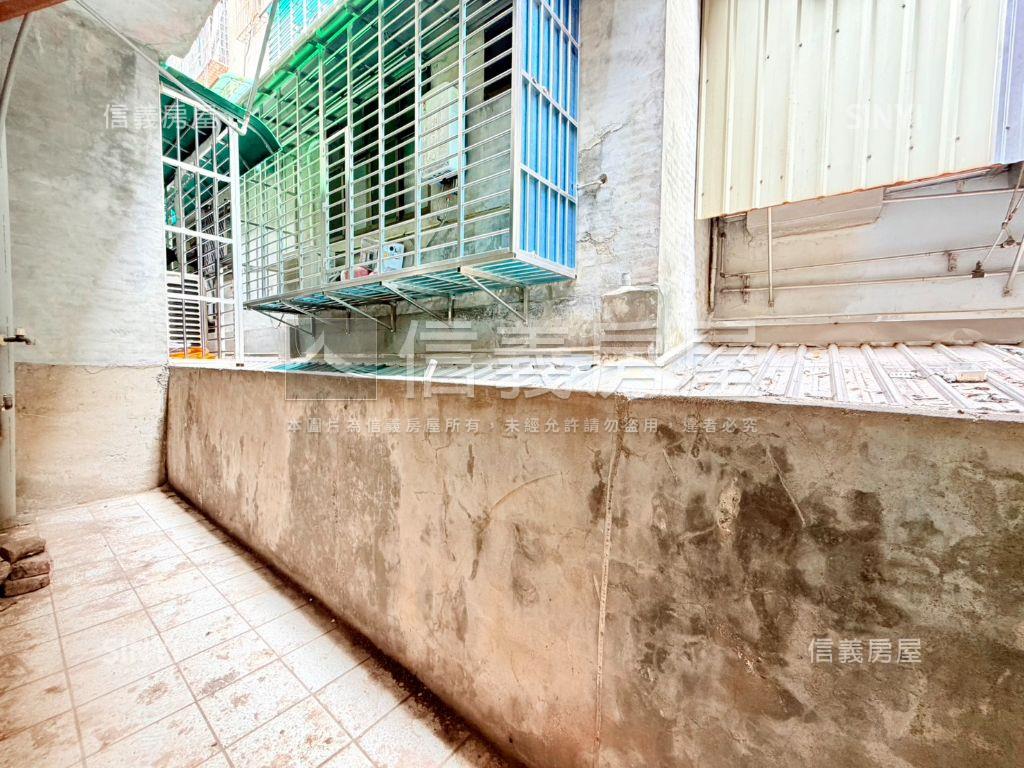 中正路靜巷透天房屋室內格局與周邊環境
