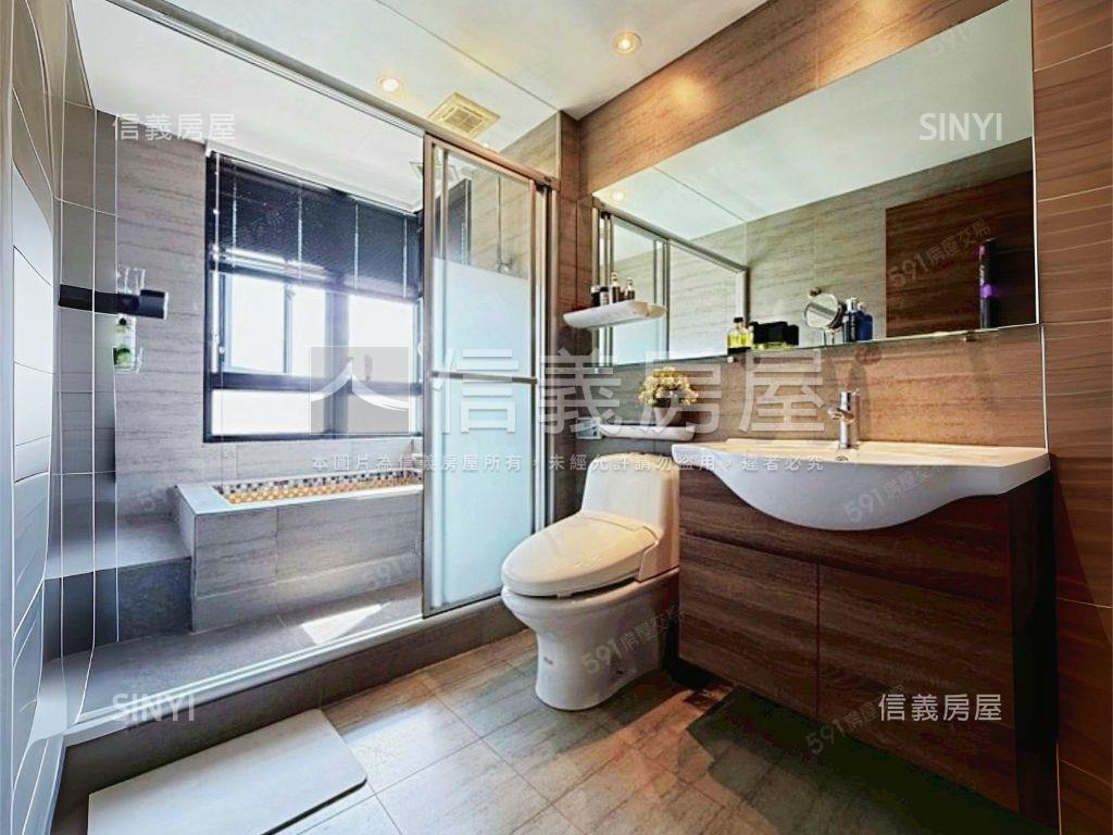 情歌高樓景觀四房房屋室內格局與周邊環境