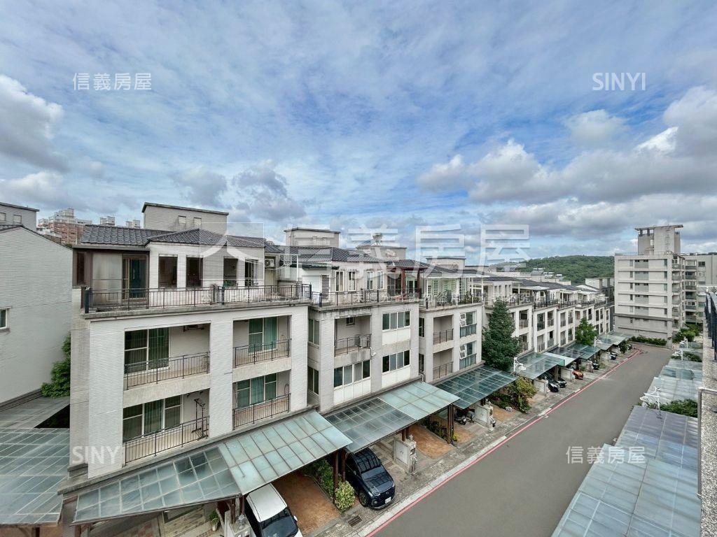 山湖戀邊間美透天房屋室內格局與周邊環境