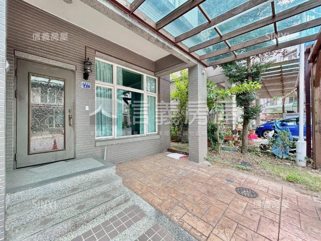 山湖戀邊間美透天房屋室內格局與周邊環境