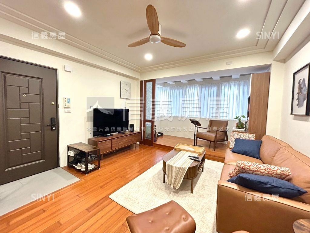 松濤園電梯三房車位可租房屋室內格局與周邊環境