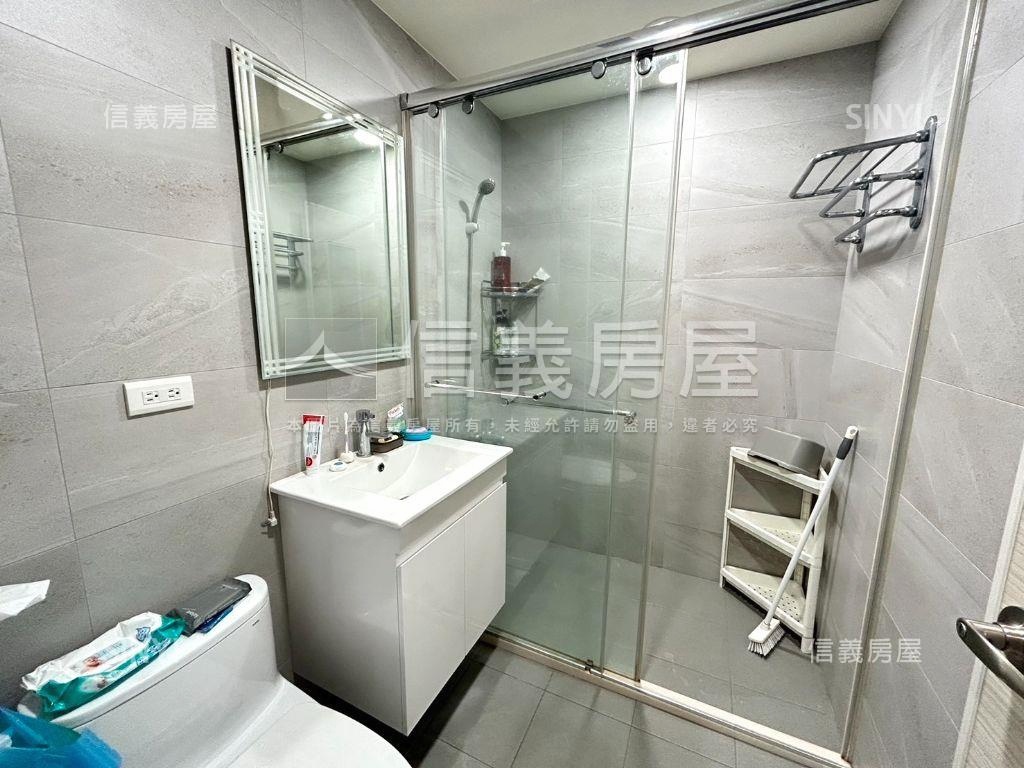 松濤園電梯三房車位可租房屋室內格局與周邊環境