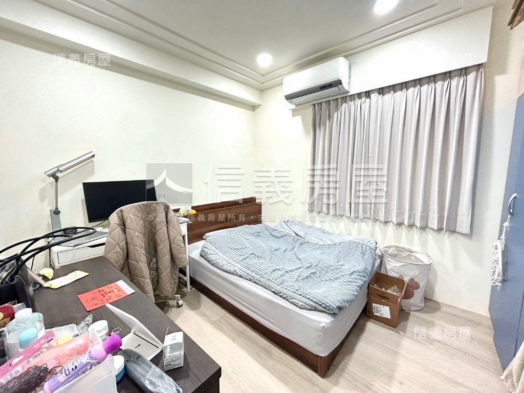 松濤園電梯三房車位可租房屋室內格局與周邊環境