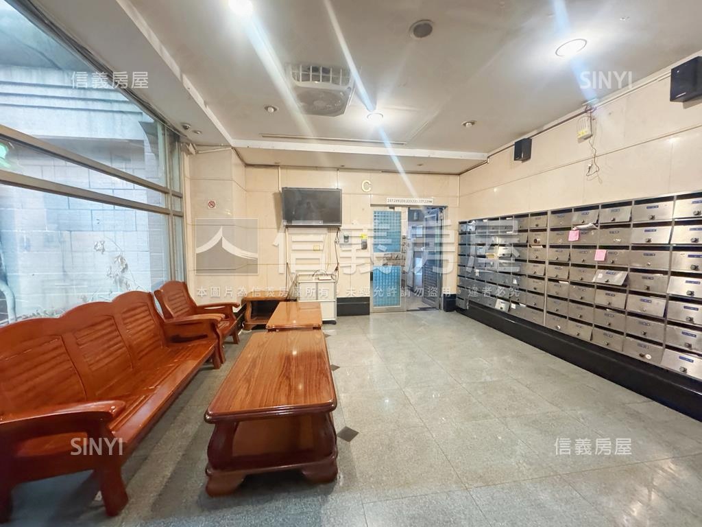 新埔捷運高閣稀有釋出房屋室內格局與周邊環境