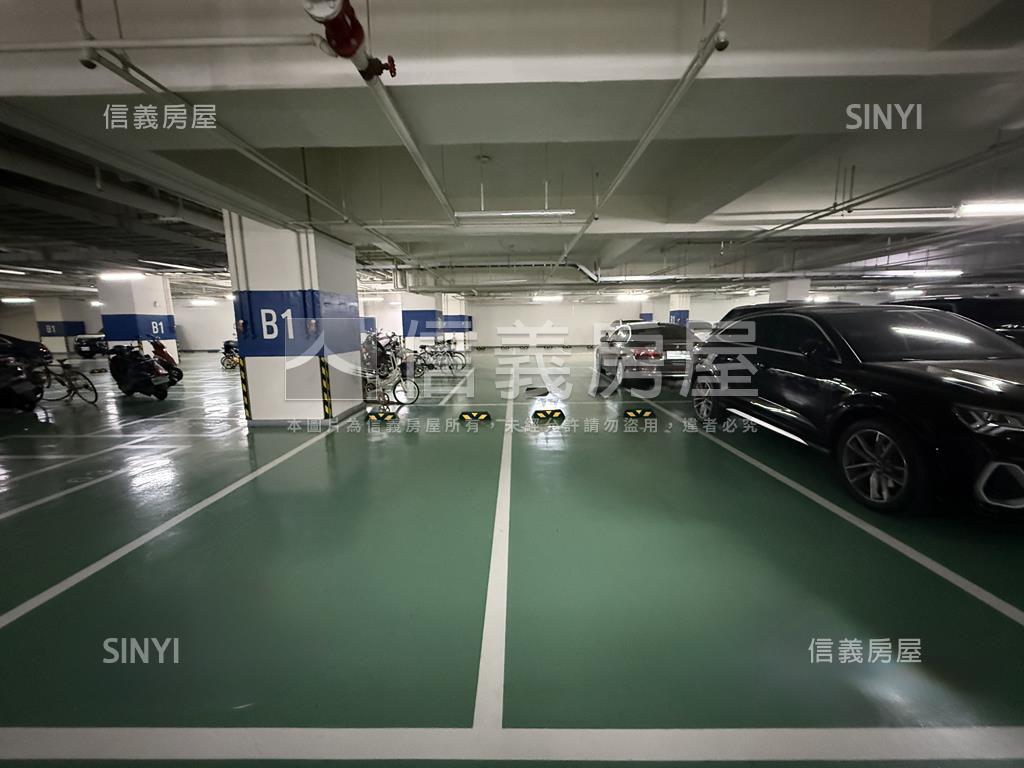一品花園Ｂ１雙平車豪邸房屋室內格局與周邊環境