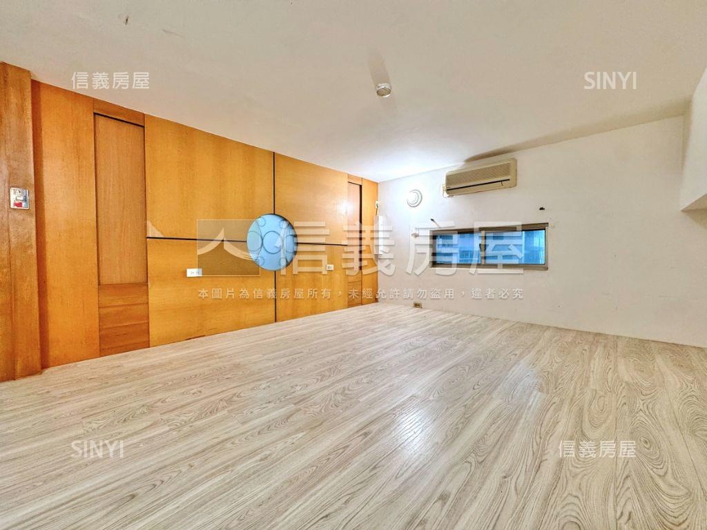 專任伊吉邦大空間美屋房屋室內格局與周邊環境