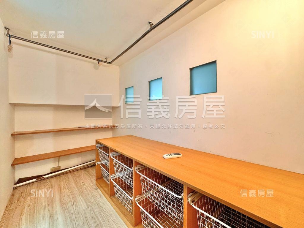 專任伊吉邦大空間美屋房屋室內格局與周邊環境