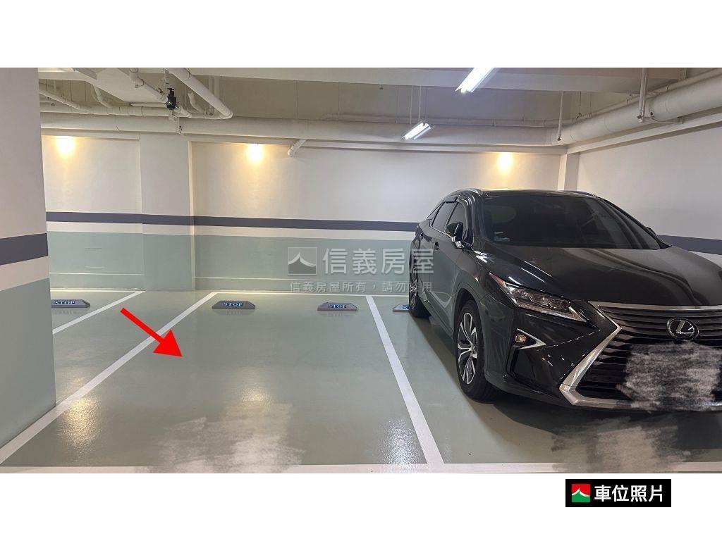 微笑城堡質感三房平車房屋室內格局與周邊環境