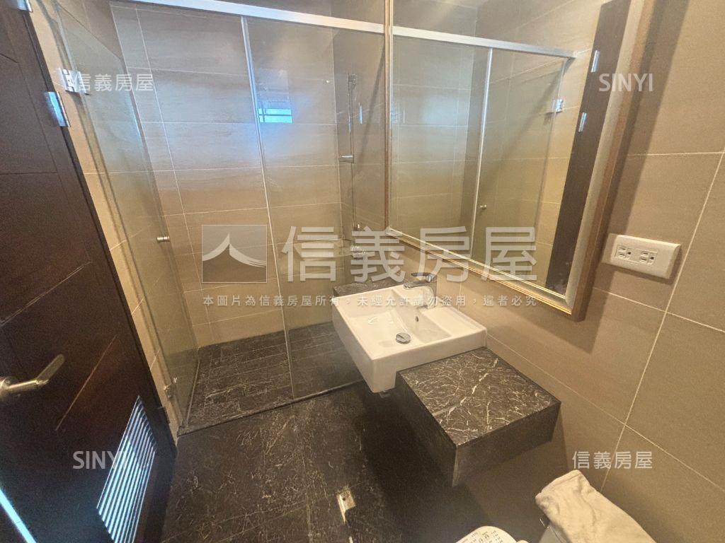 長虹天際高樓霸景未住過房屋室內格局與周邊環境