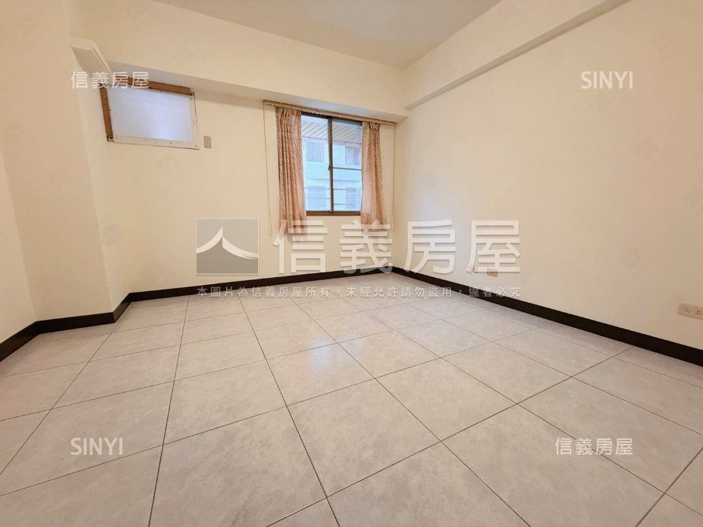 上頂至善優質稀缺店面房屋室內格局與周邊環境