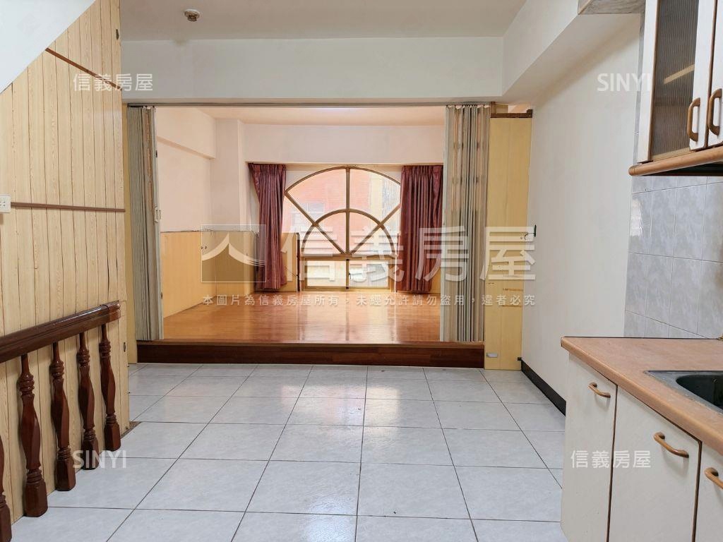 上頂至善優質稀缺店面房屋室內格局與周邊環境