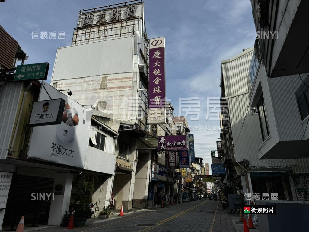 友愛面寬精品店房屋室內格局與周邊環境