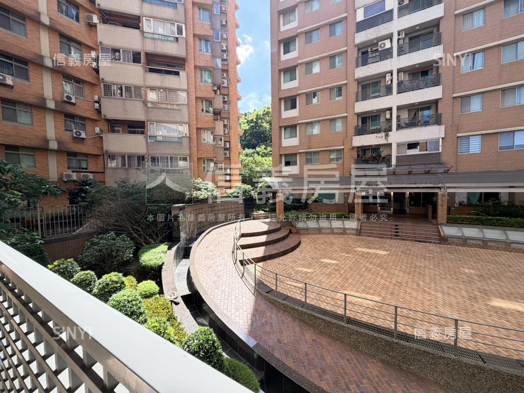 日成海闊文青綠景兩房房屋室內格局與周邊環境