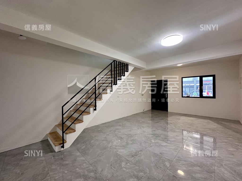 仁武正路翻新透天房屋室內格局與周邊環境