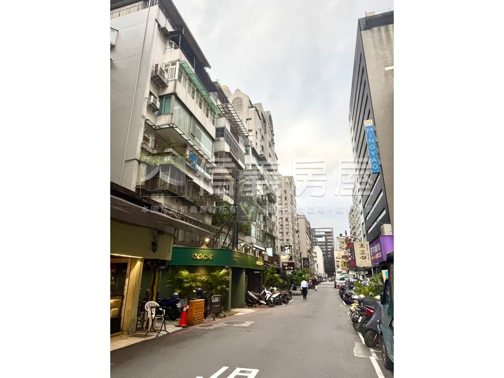 明耀大面寬可掛招牌店辦房屋室內格局與周邊環境