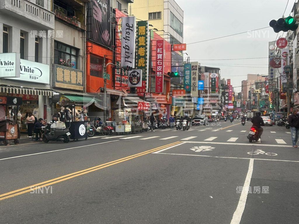 鳳山中山路道路用地房屋室內格局與周邊環境