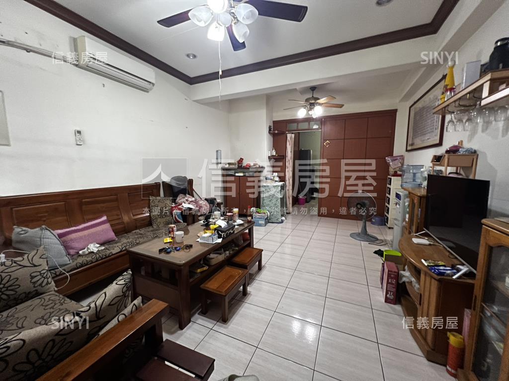 近和美高中美別墅房屋室內格局與周邊環境