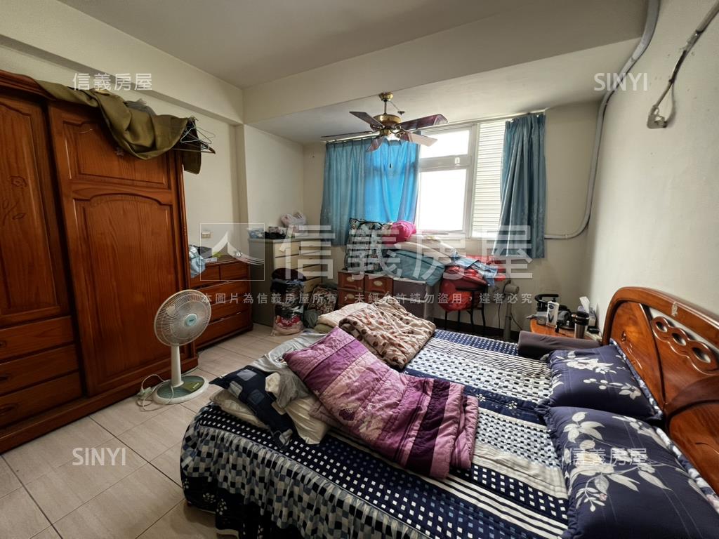 近和美高中美別墅房屋室內格局與周邊環境