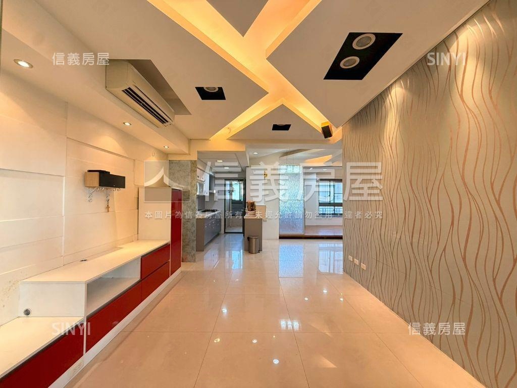 帥惠宇文化願景８樓發發發房屋室內格局與周邊環境