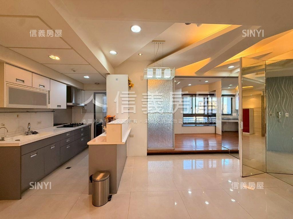 帥惠宇文化願景８樓發發發房屋室內格局與周邊環境